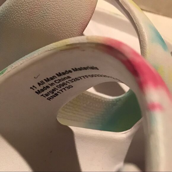 Shade & Shore Tie Dye Sandals - Picture 4 of 6